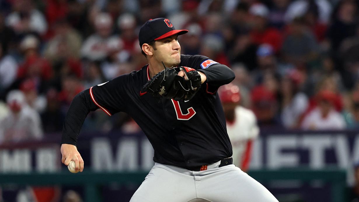 公共交通的 公共交通的